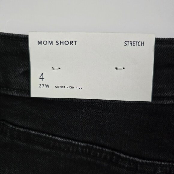American Eagle Outfitters Women's Black Denim Mom Shorts High Waist Stretch Sz 4 - Picture 5 of 16